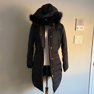 Zara Navy Hooded Puffer Coat with Black Fur Trim